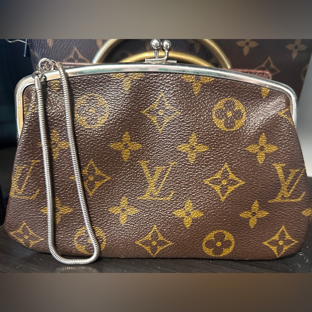 Louis Vuitton Brown and Gold Wristlet - Picture 3 of 15